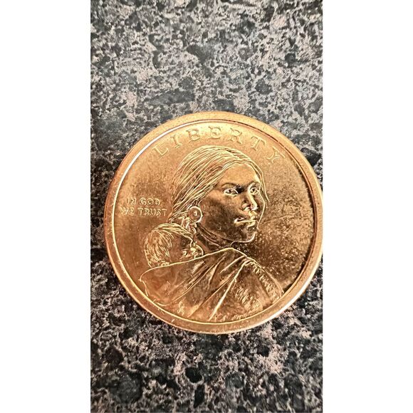 2011 P Sacagawea Native American Dollar - Picture 3 of 12